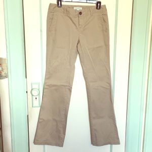 Banana Republic khaki pants size 4